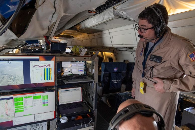 NASA Researchers on Board DC-8